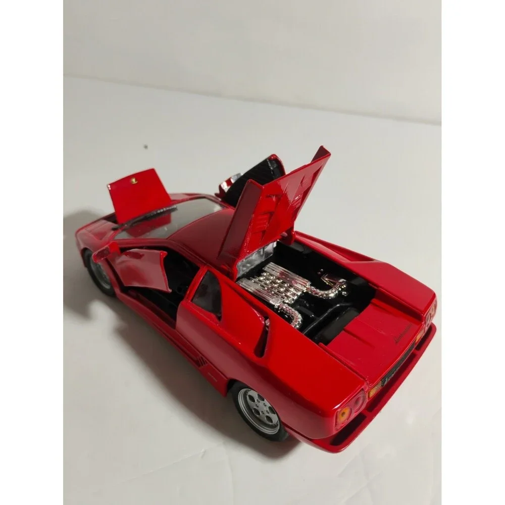 Welly 1:24 Lamborghini Diablo Red NO 9374